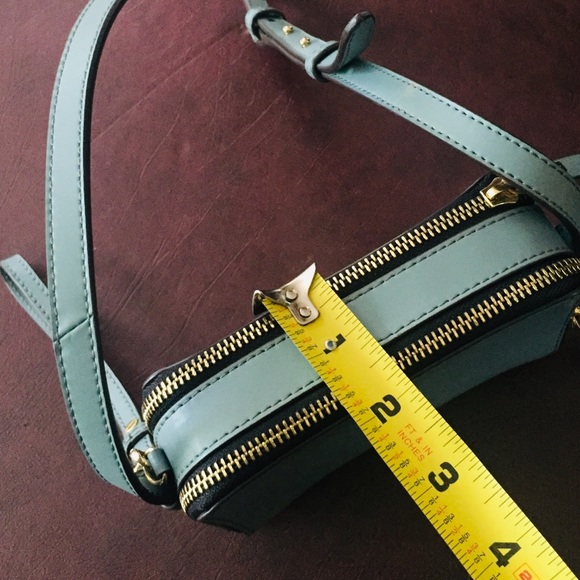 Vince Canute small blue bag.. - Picture 8 of 9